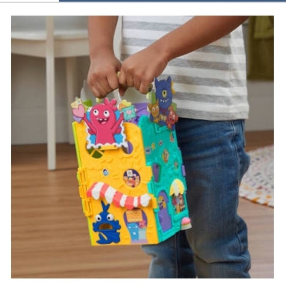 Ugly Dolls Uglyville Playset - Picture 1 of 4